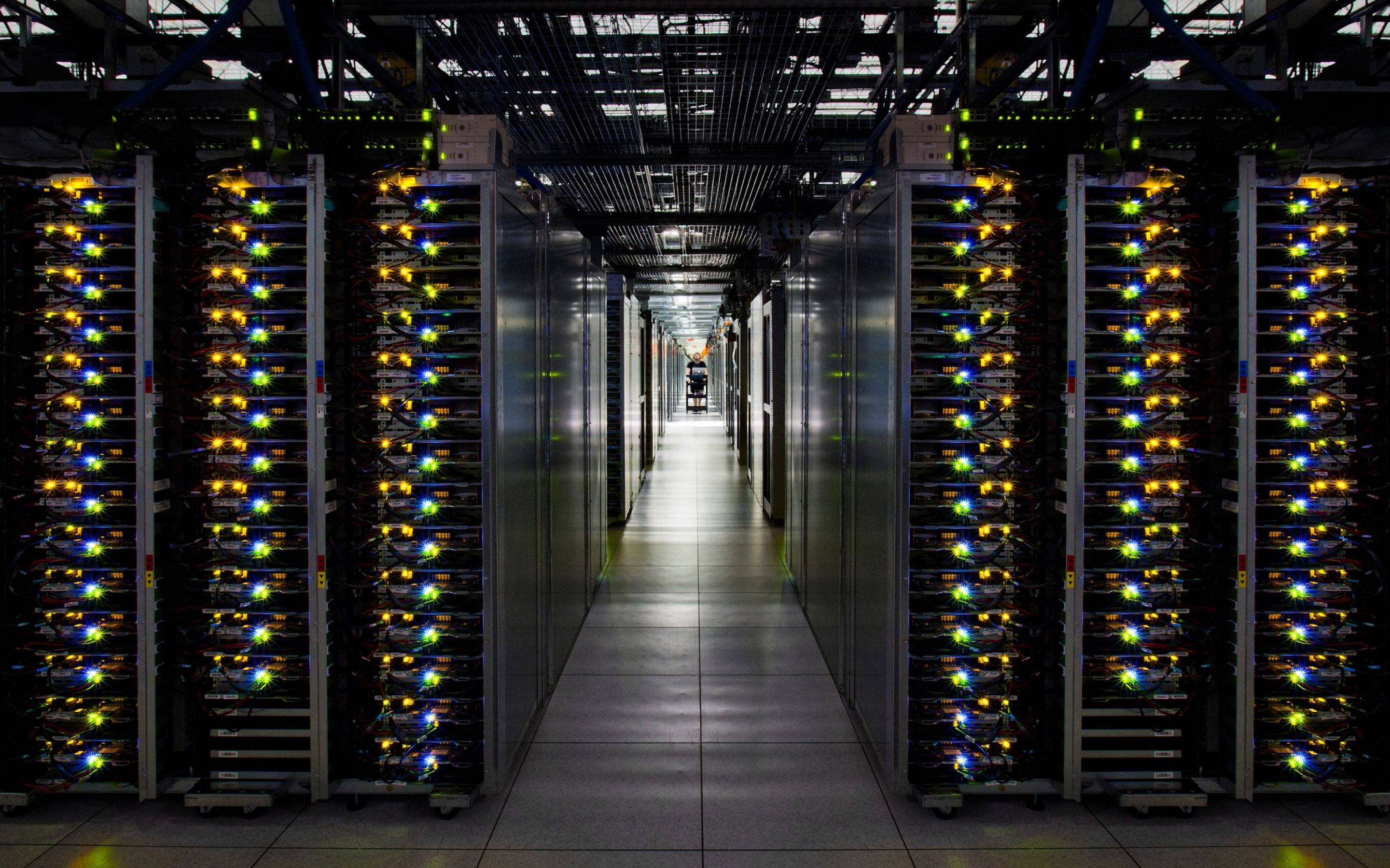 server storage offering web hosting